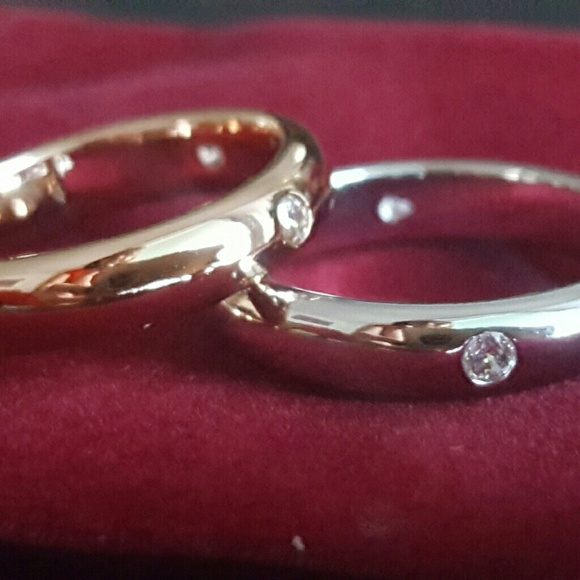 Flush Setting CZ Ring - Picture 7 of 7